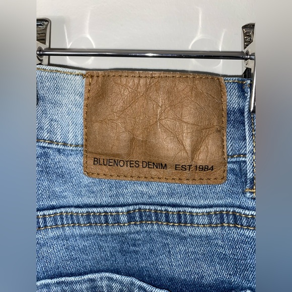 Men’s blue notes ripped jeans - Picture 3 of 3